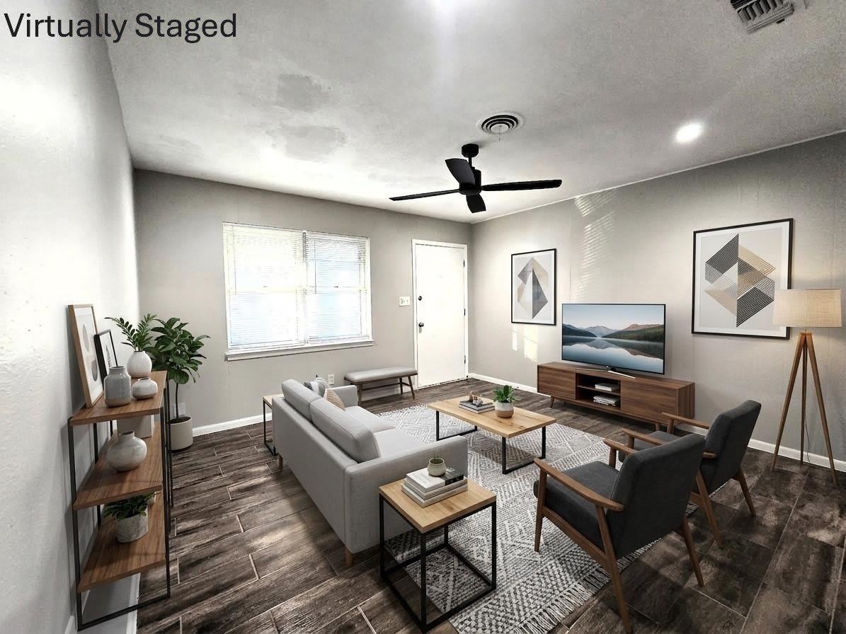 604 E 4th Street – photo 4