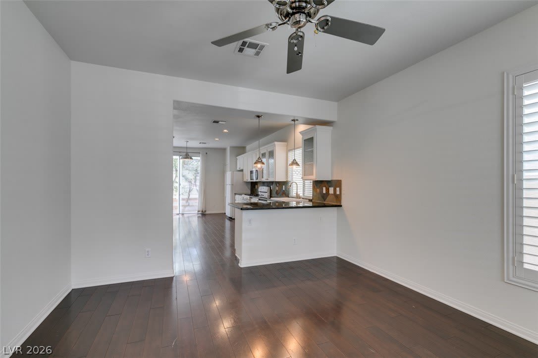 1667 RAINBOW DREAM Avenue – photo 4