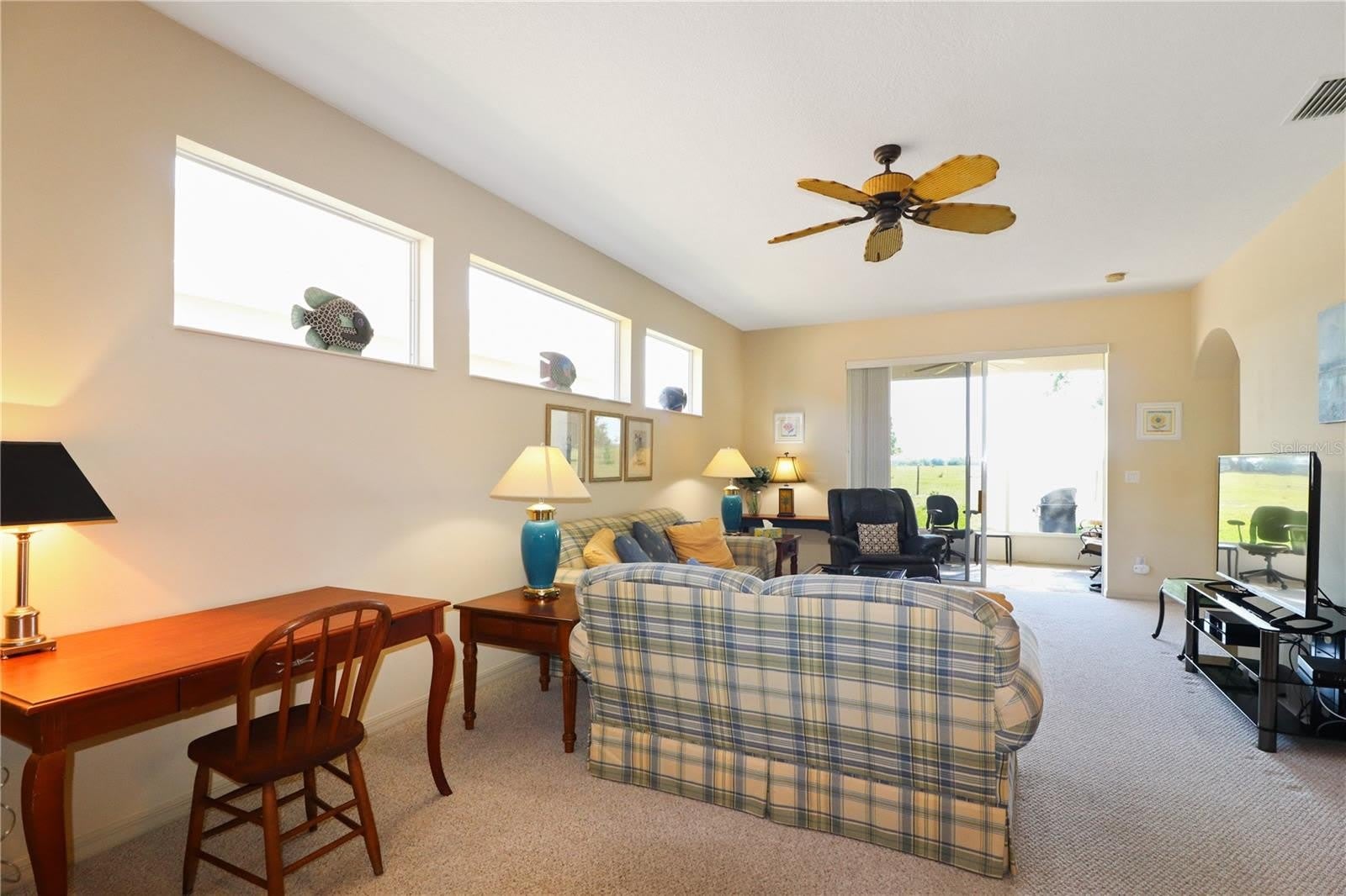 20846 QUEEN ALEXANDRA Drive – photo 4