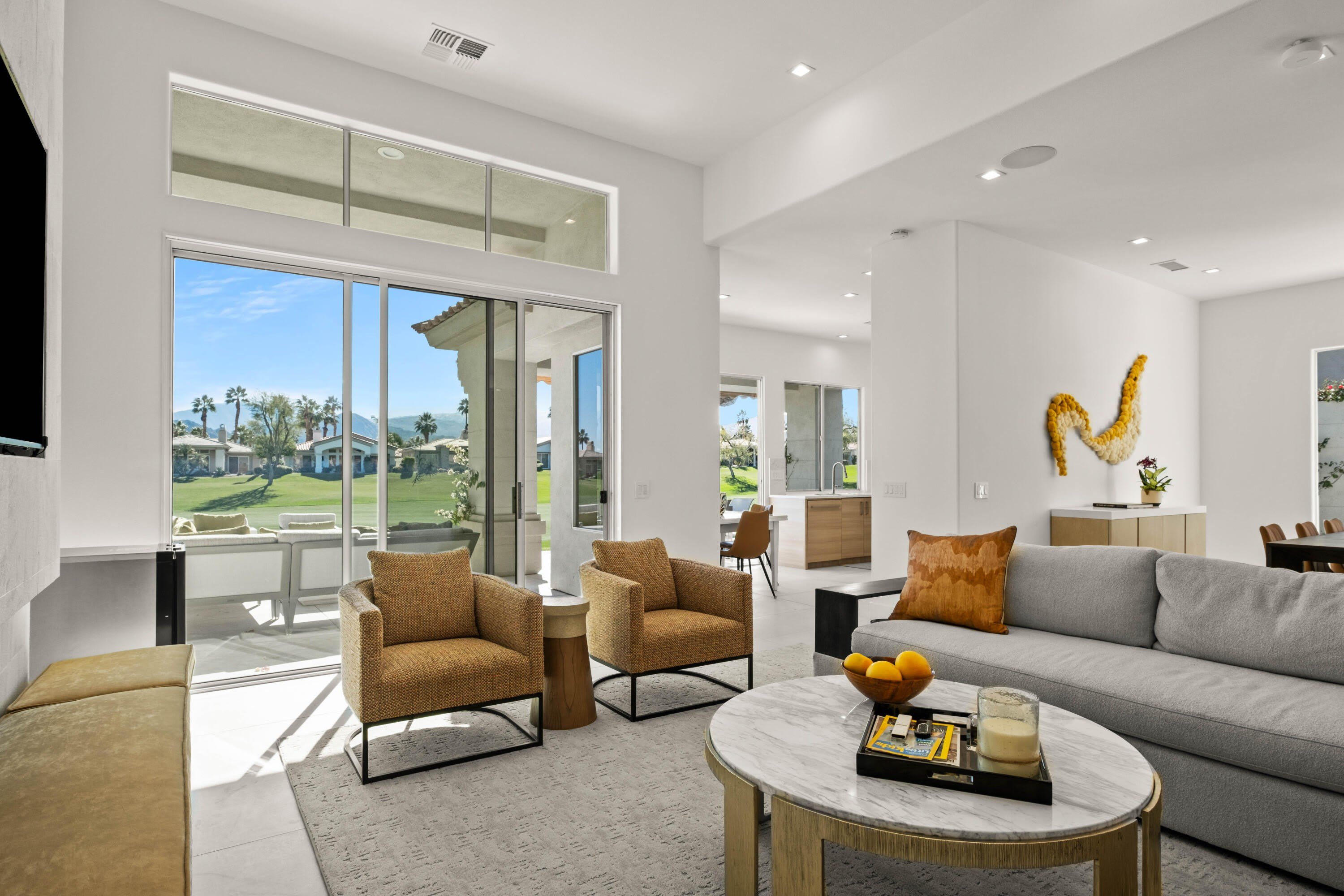 407 Desert Holly Drive – photo 3