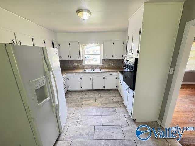 1114 Retlaw Street NW – photo 3