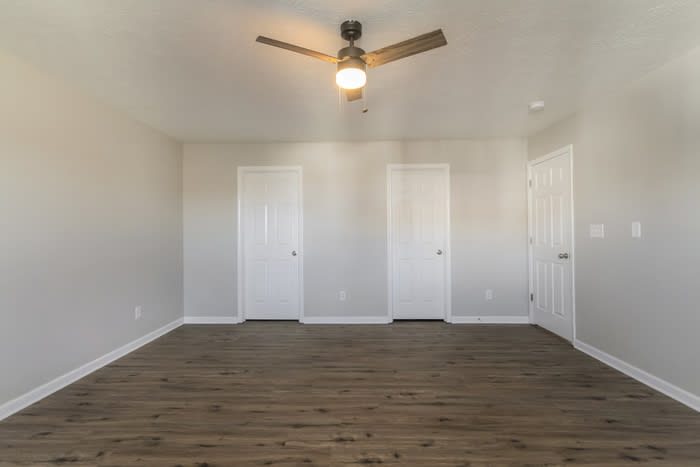 2111 12 Oaks Drive – photo 5