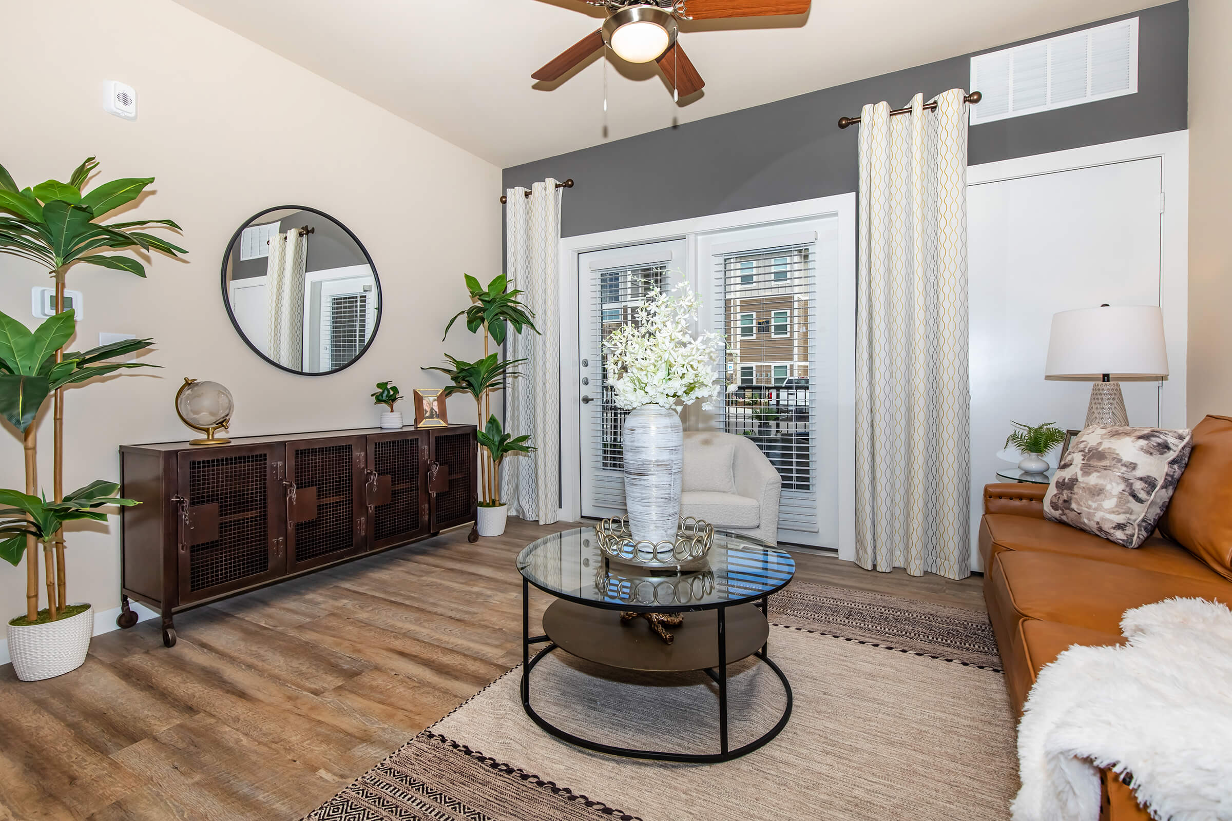 820 West 30Th Street – photo 5