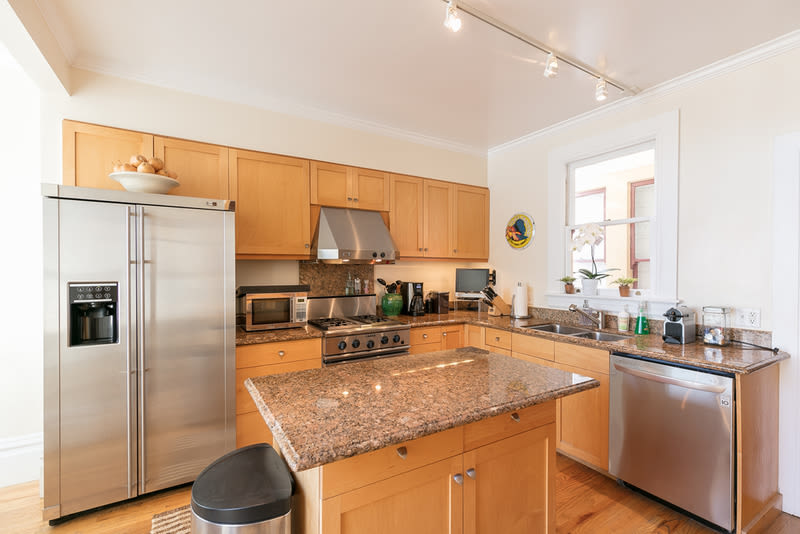 51 Priest St – photo 5