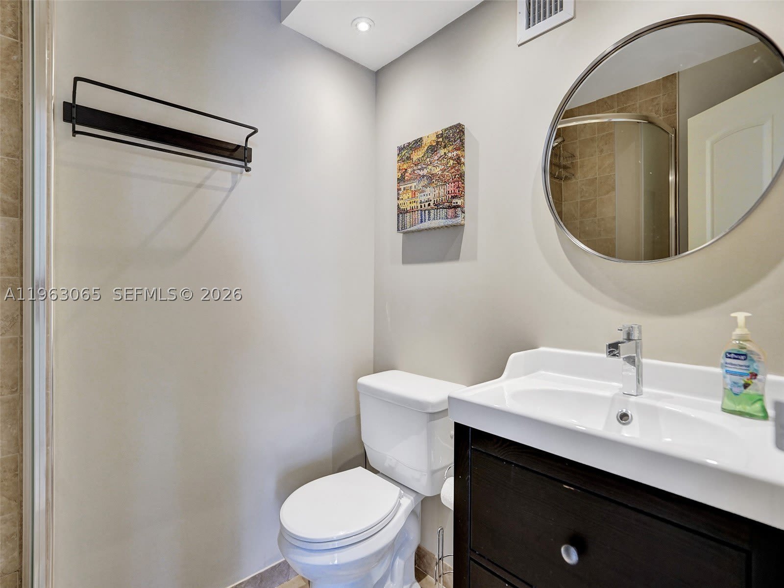 2001 Atlantic Shores Blvd – photo 4