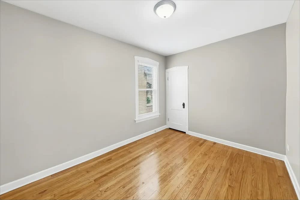 1302 Elmwood Ave – photo 5
