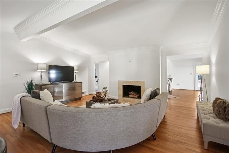 1930 Wildwood Place NE – photo 3