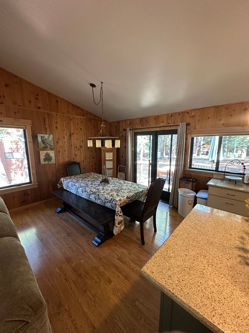 Welcoming 3 Bed Ski Lease in Tahoe Donner – photo 5