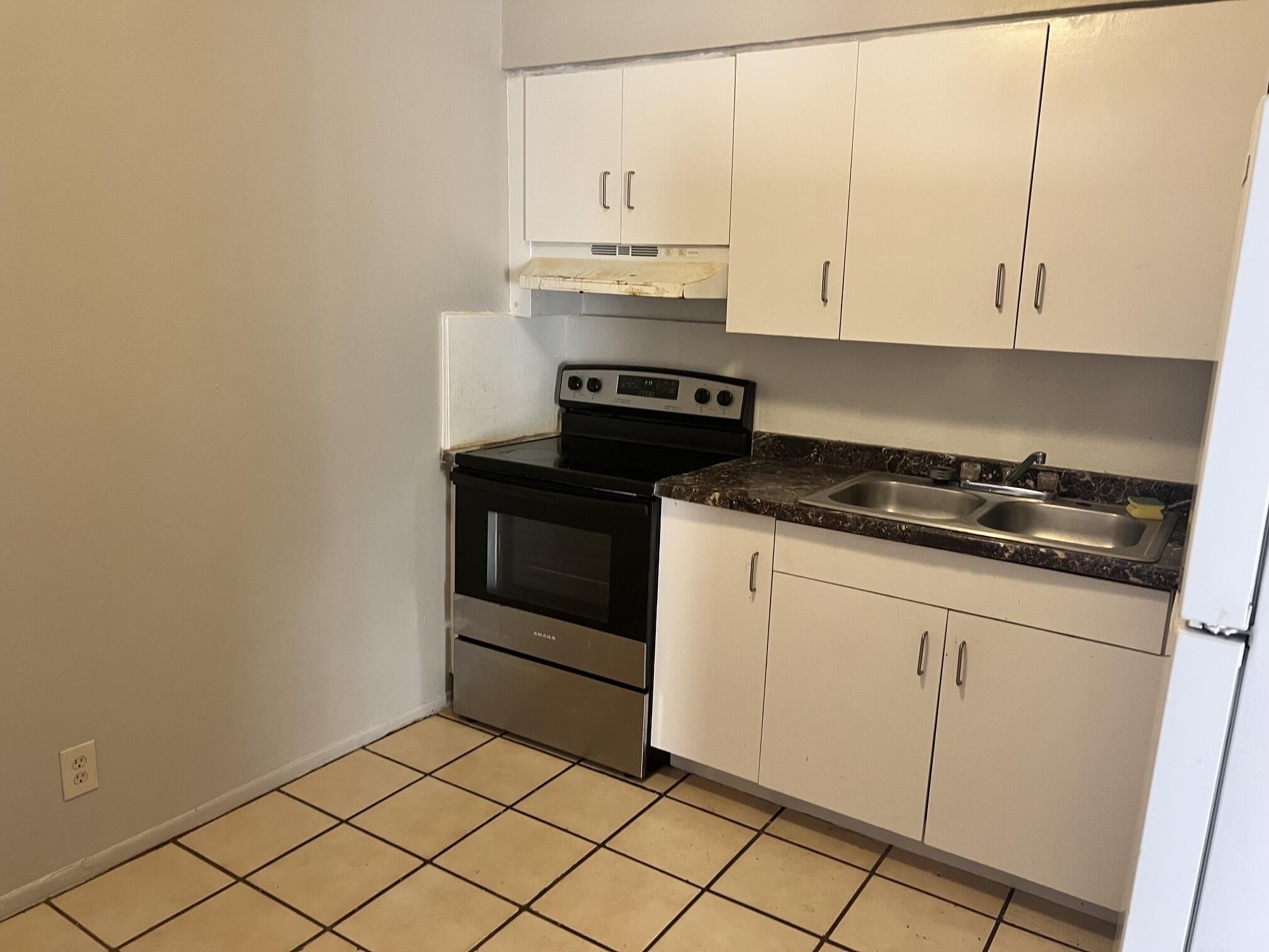 3930 NW 31ST Terrace – photo 4