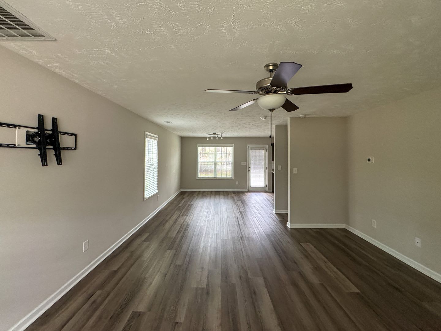 Well-Maintenance 4 Bed 2.5 Bath Hoke County Home – photo 2