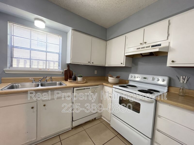 1724 Brightside Dr. – photo 4