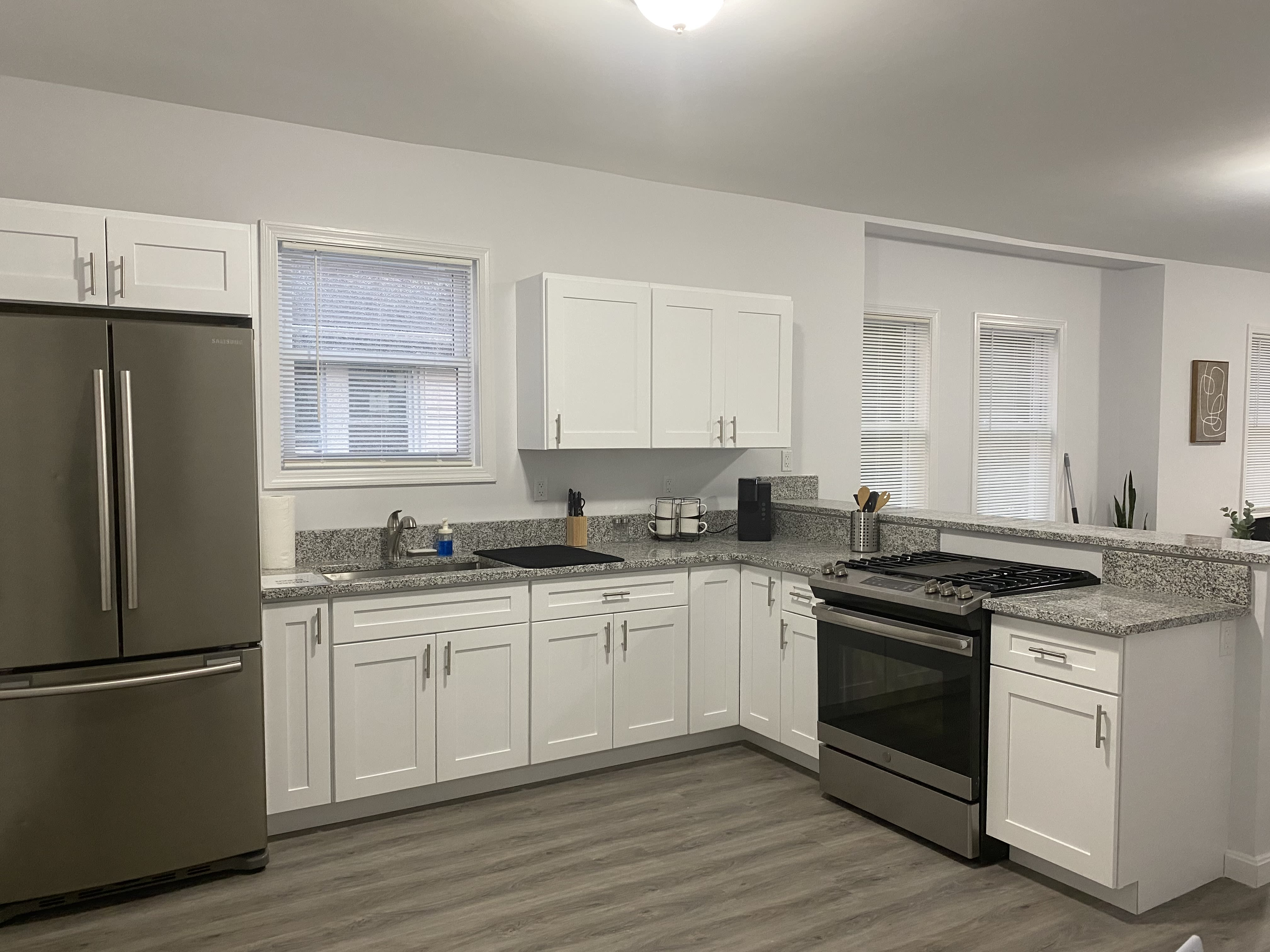 383 Academy Avenue – photo 2