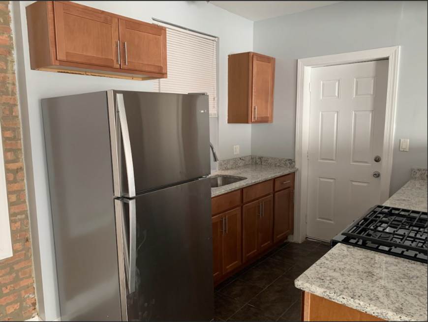 7752 South Essex Ave – photo 2