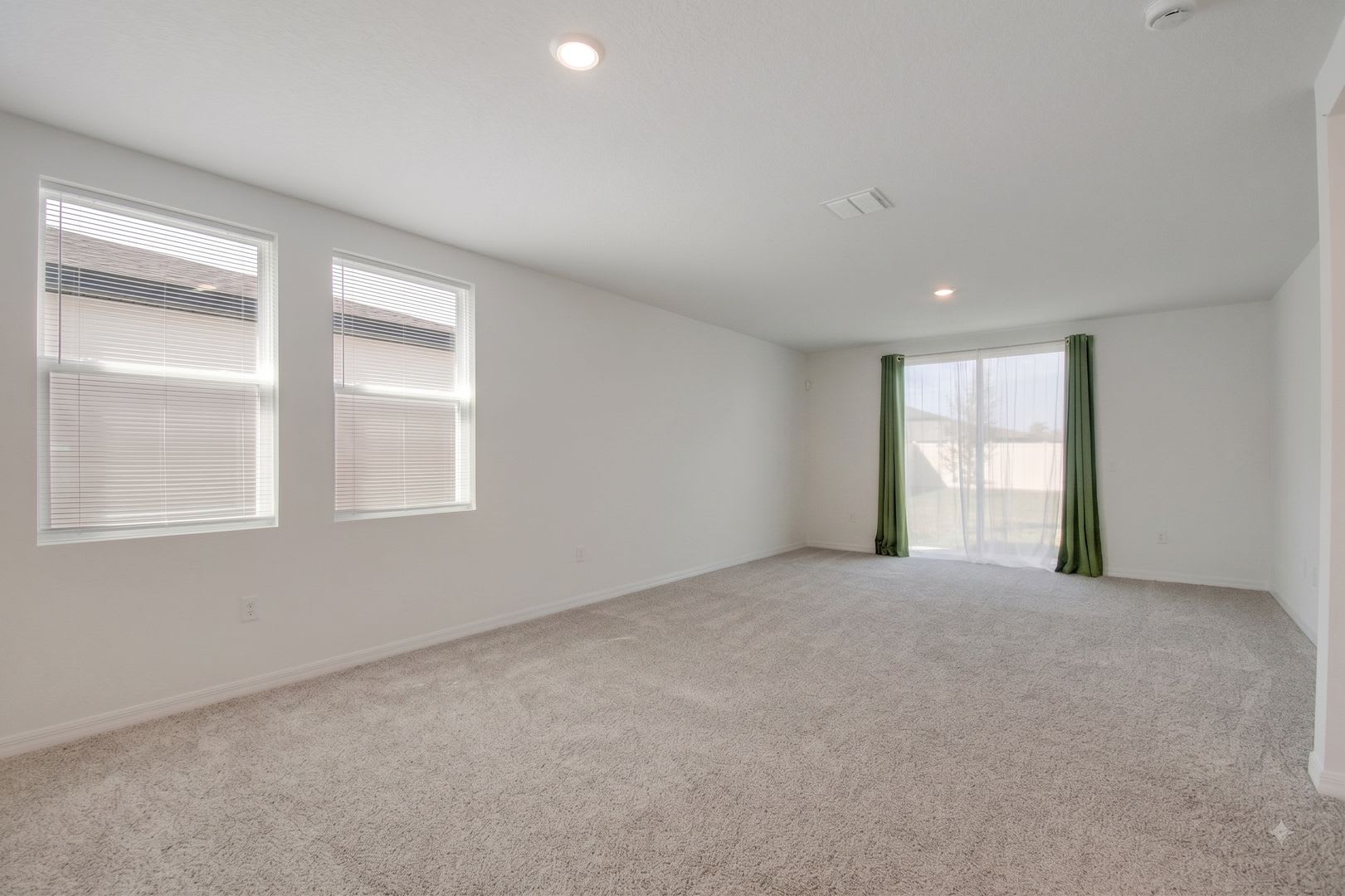 Modern 4 2 House In Lake Deer Estates Available Now – photo 3