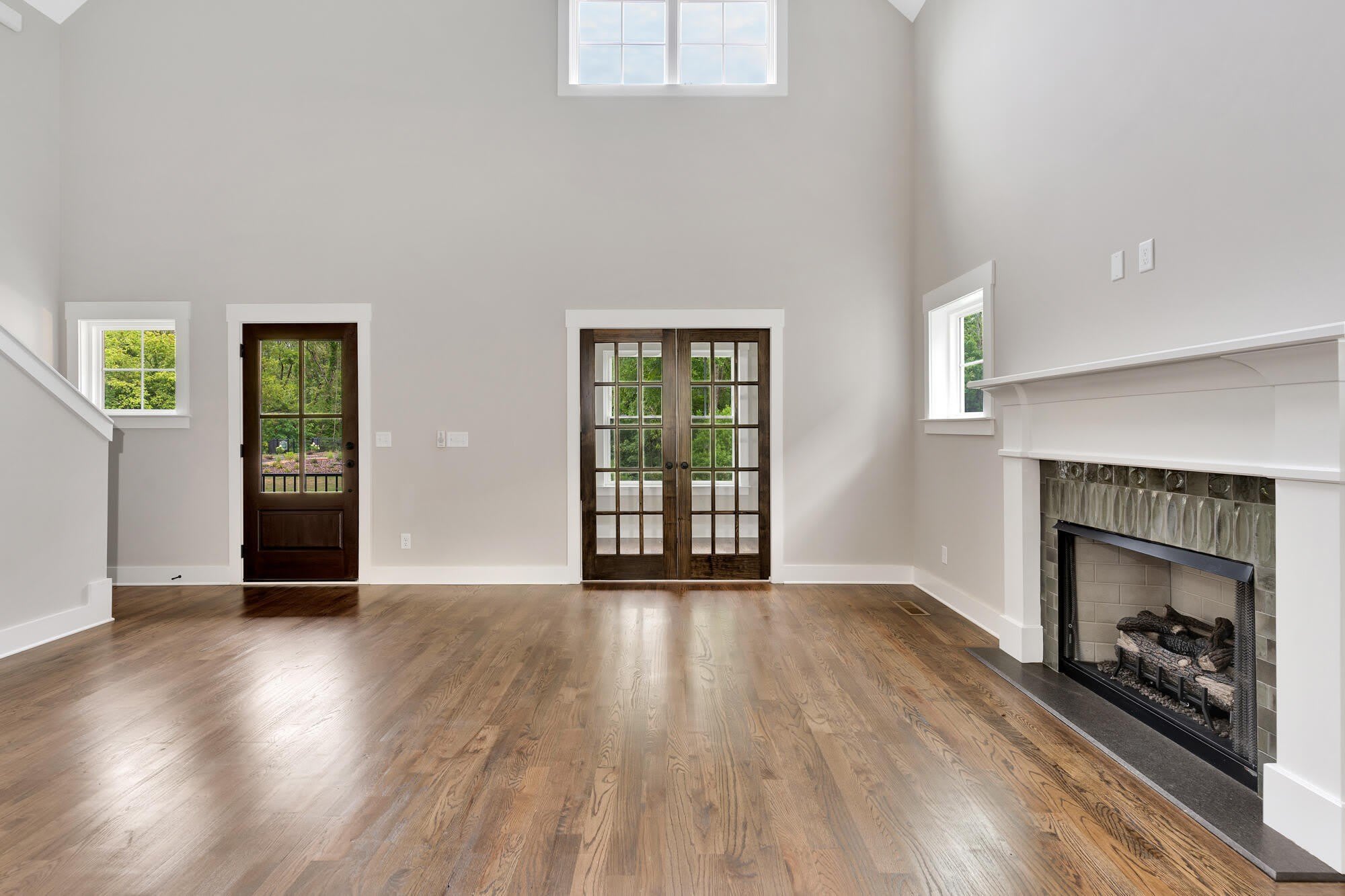 1317 Thomas Avenue – photo 2