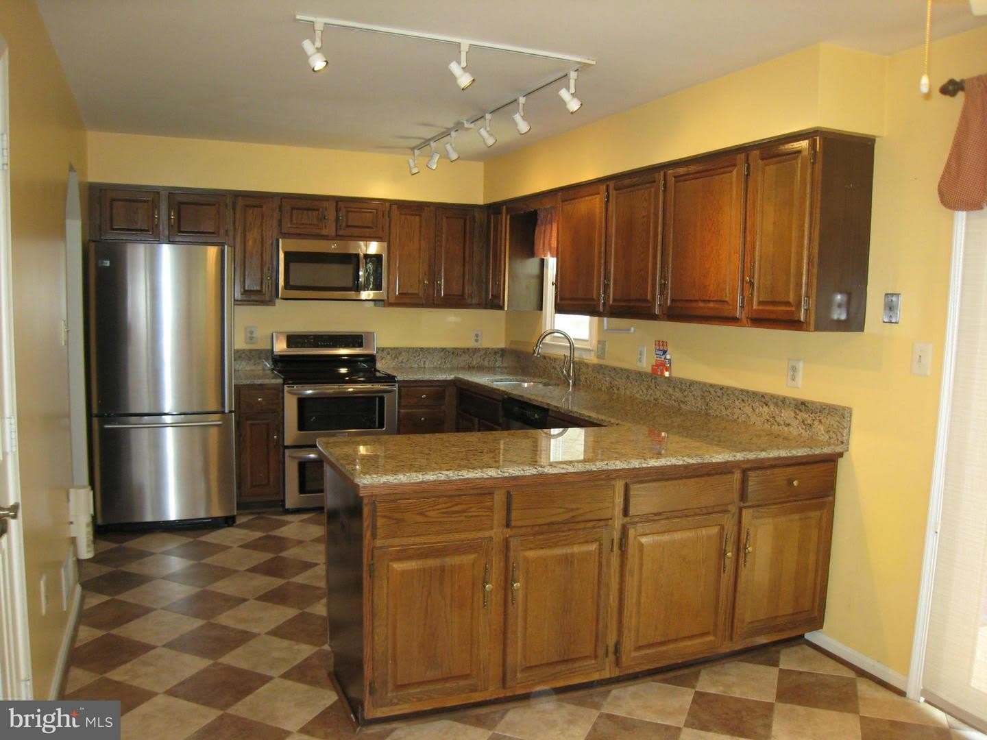 4535 SAWGRASS CT – photo 4