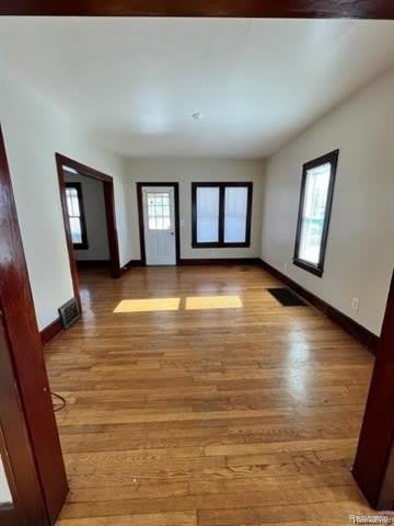 304 ECORSE Road – photo 3