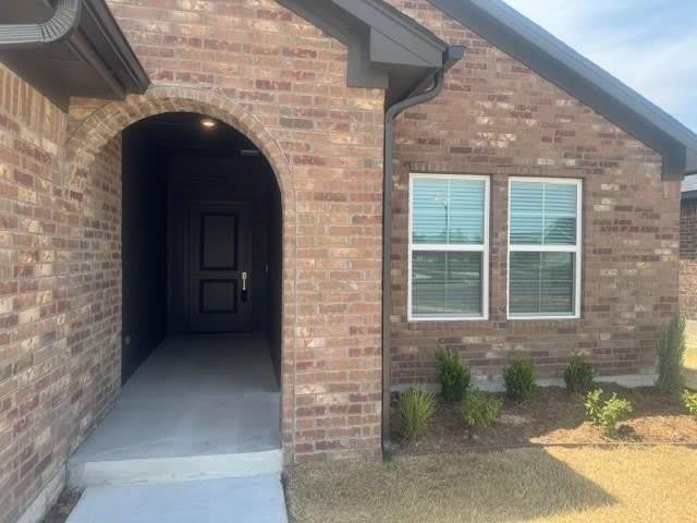 15905 Wolf Creek Way – photo 2