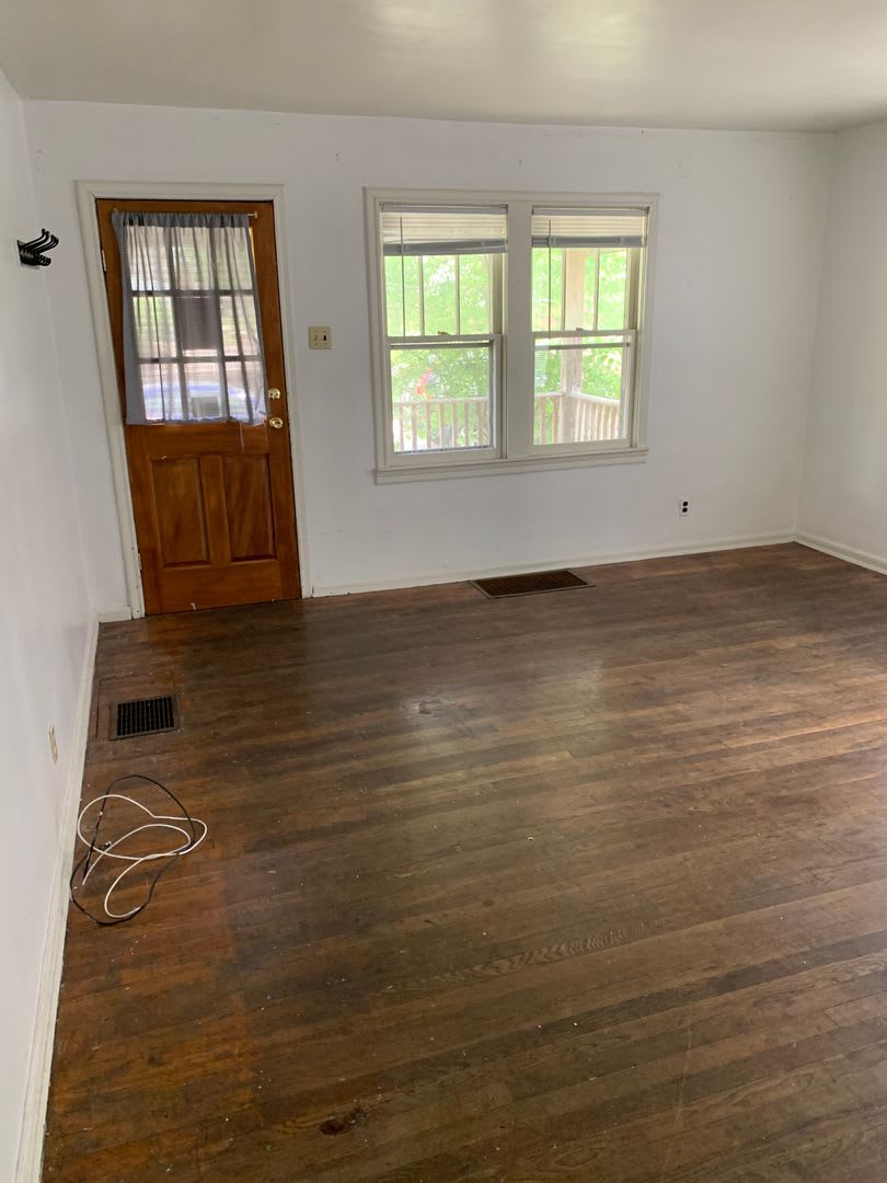 ****AVAILABLE AUGUST 2027**** 3 Bedroom Home with Covered Front Porch – photo 3