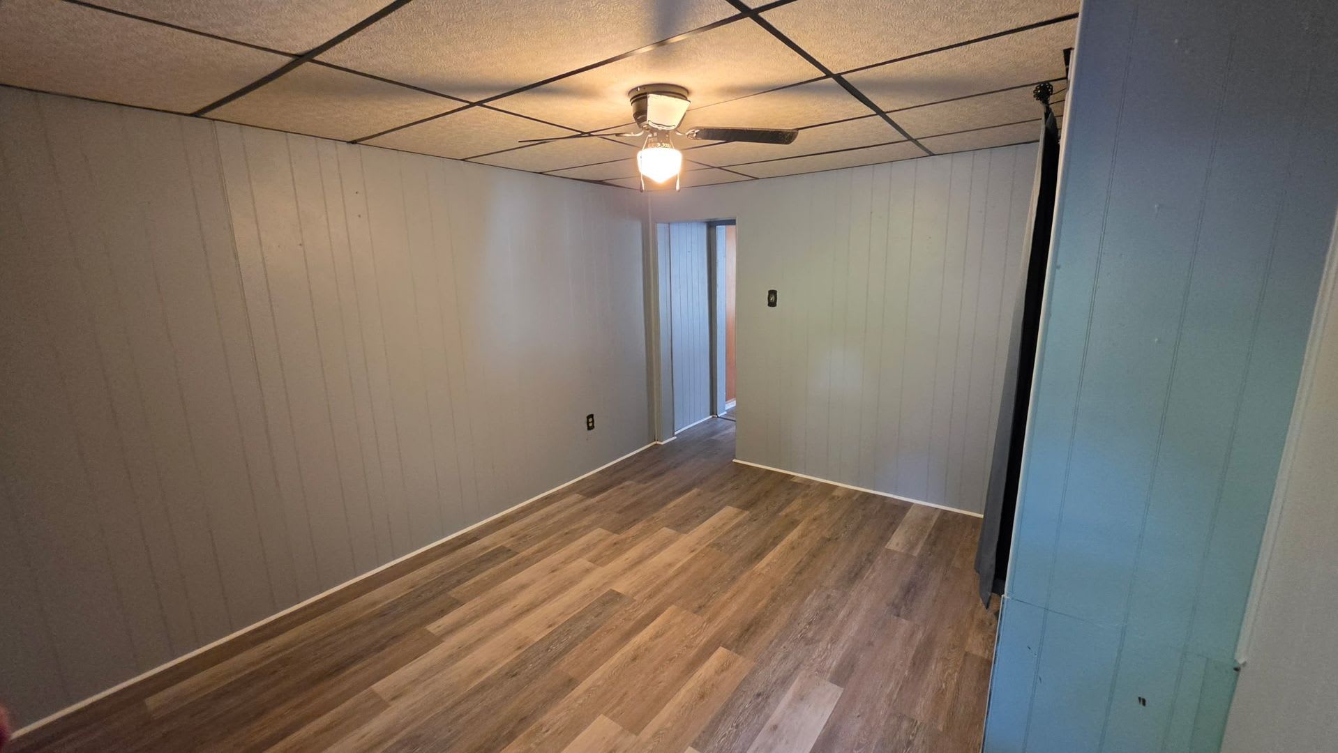 3 bedroom, 1 bathroom – photo 2