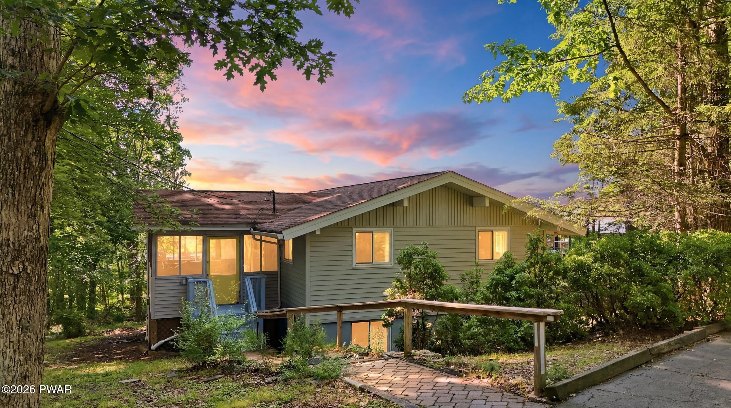 211 Water View Drive – photo 1