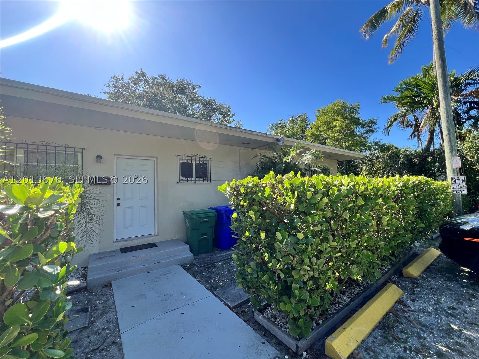 5600 NE 1st Ave – photo 1