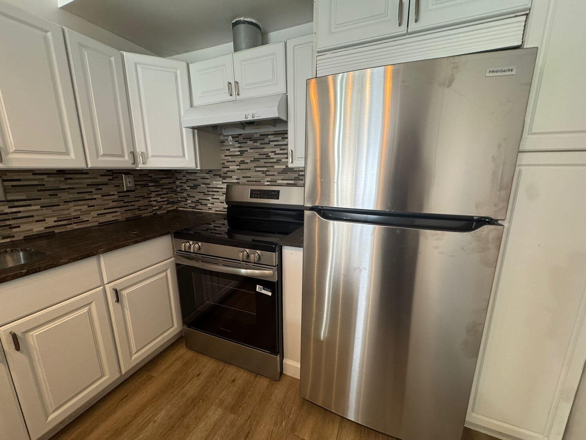 1311 Ne 42Nd Street – photo 3