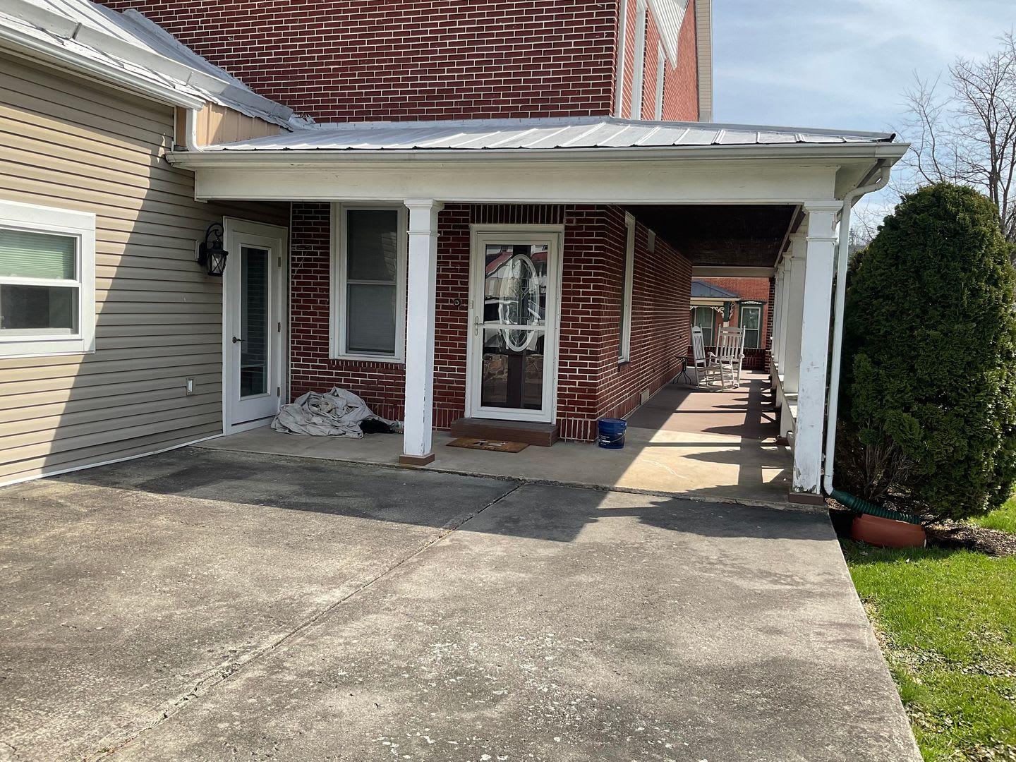 112 W. Main St, New Bloomfield – photo 4