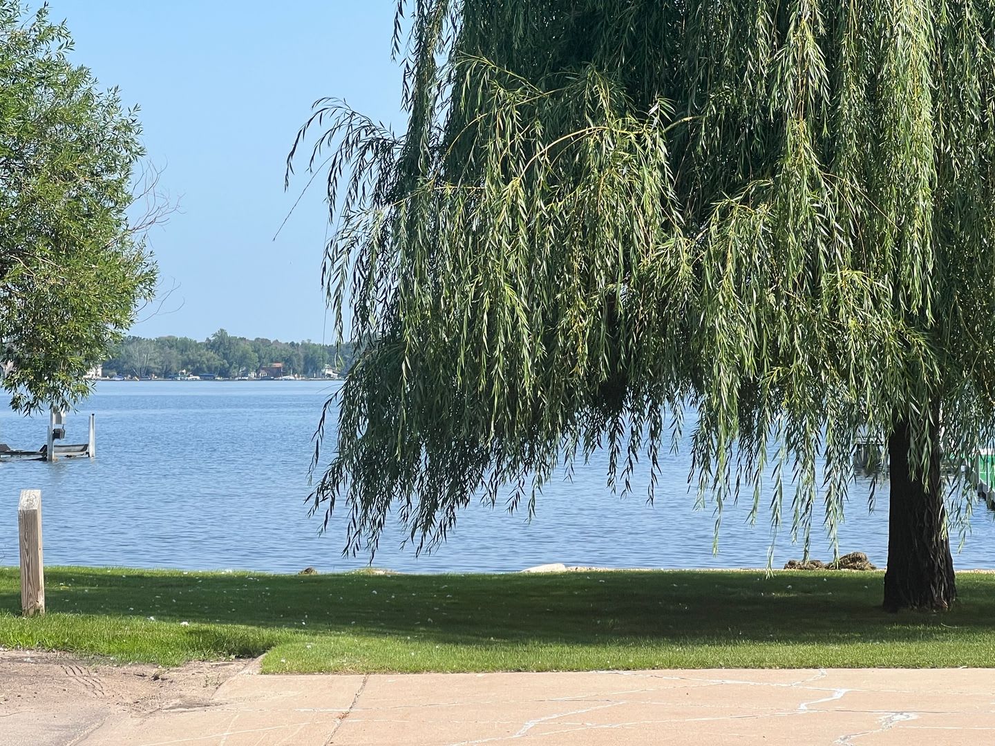 Charming Forest Lake Access- Includes UTILITIES – photo 4