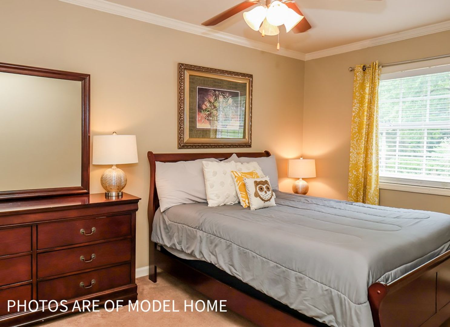 2 Bedroom 1 Bath Apartment Close to Campus! – photo 4