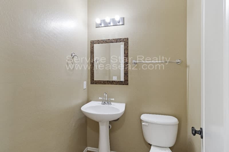 860 S Huish Dr – photo 4