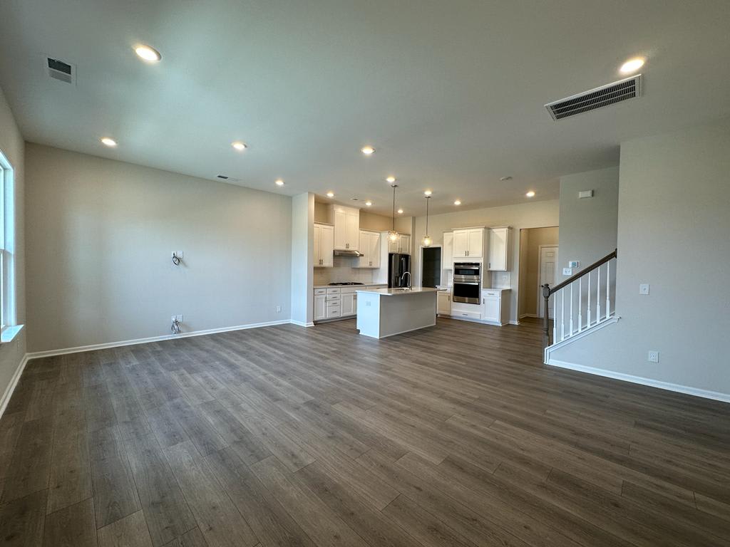 9233 Harwen Ln – photo 5