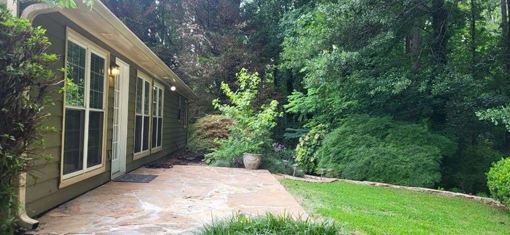 2280 Chelmsford Court – photo 3
