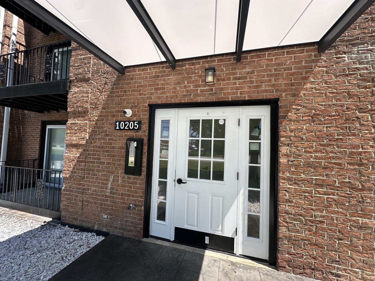 10205 Dearlove Road – photo 2