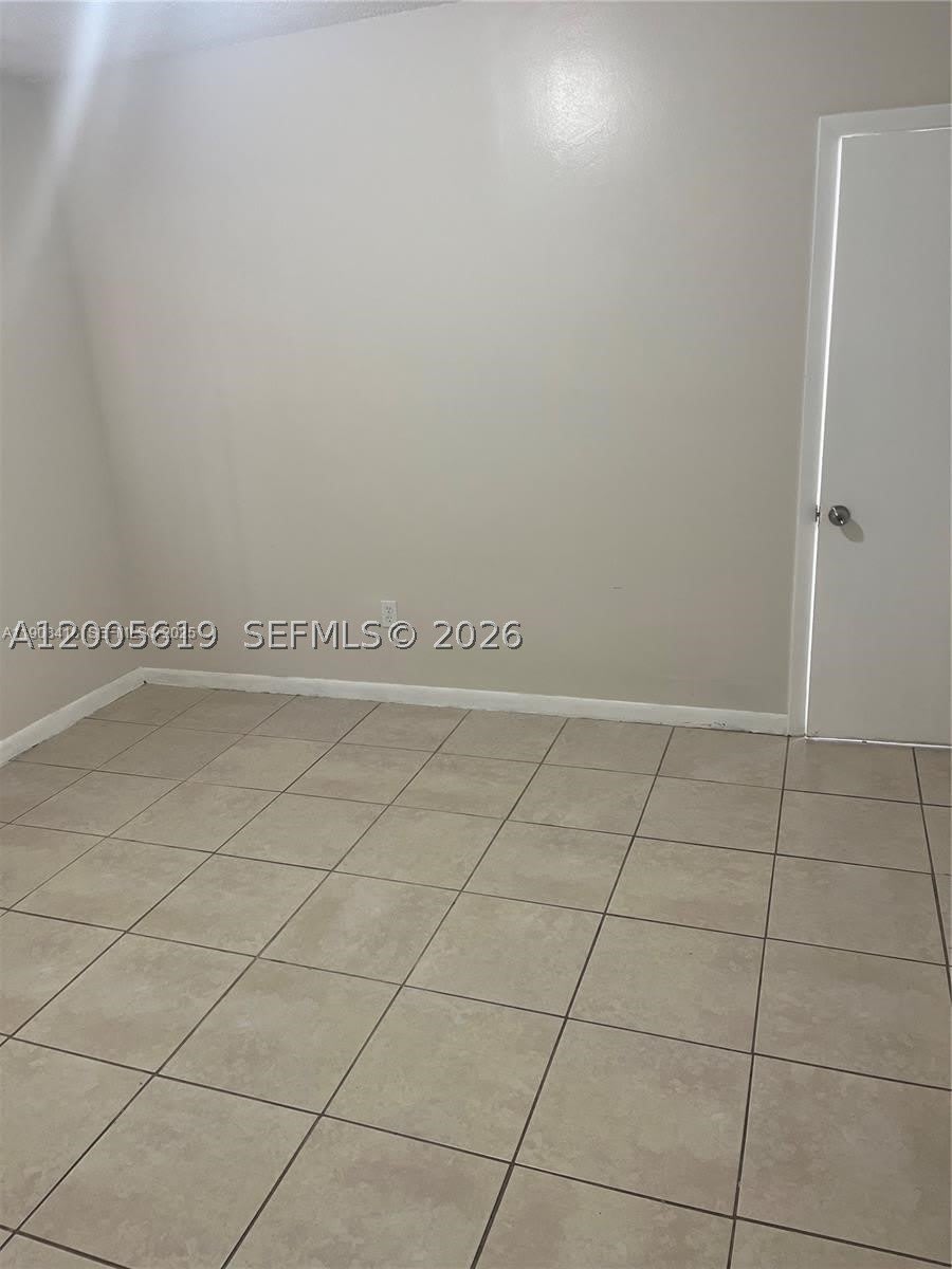 2255 W 55th St – photo 4