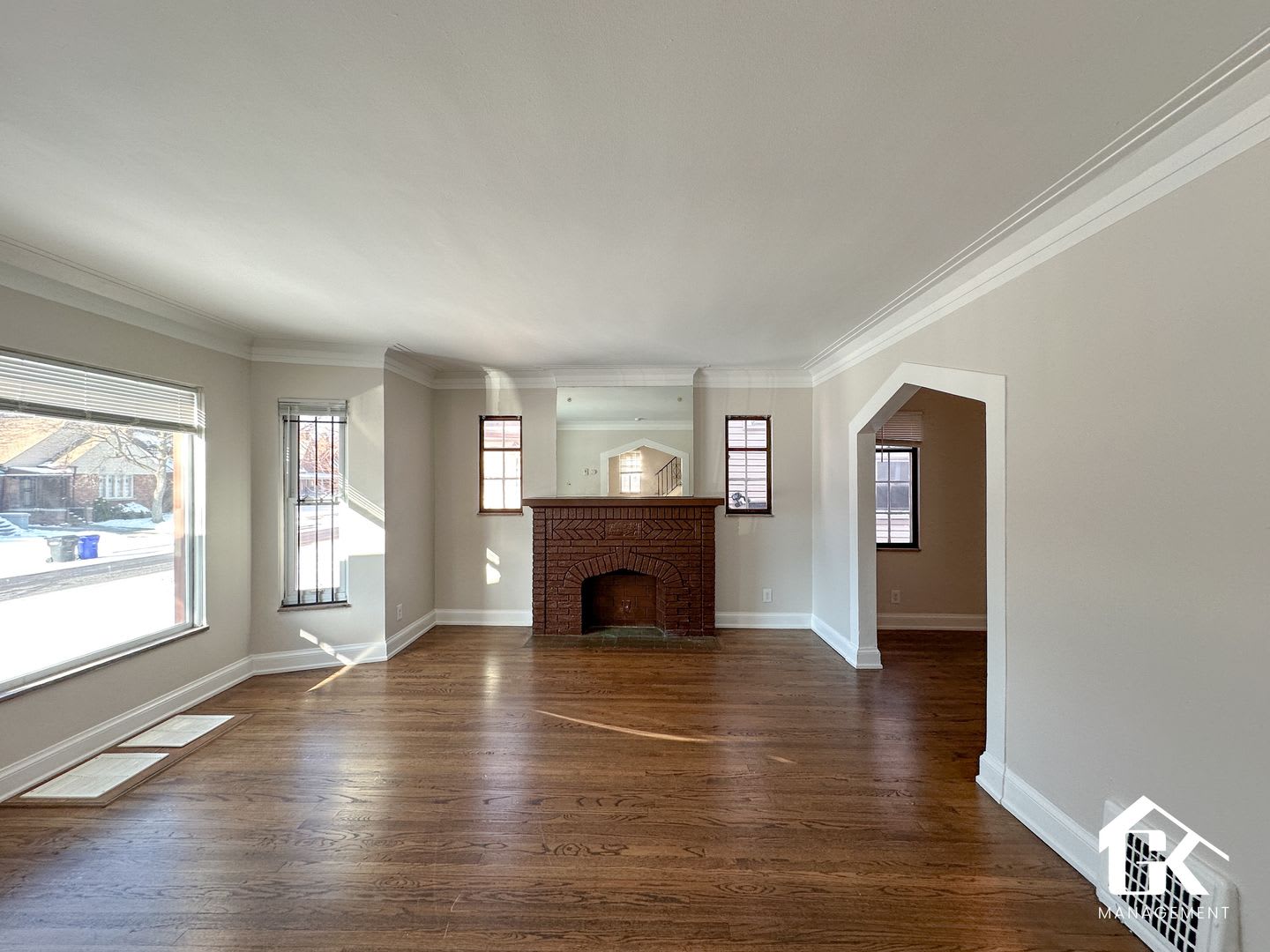 AVAILABLE NOW Home in University District 1451 sq ft Westside 3bd/1.5ba – photo 3