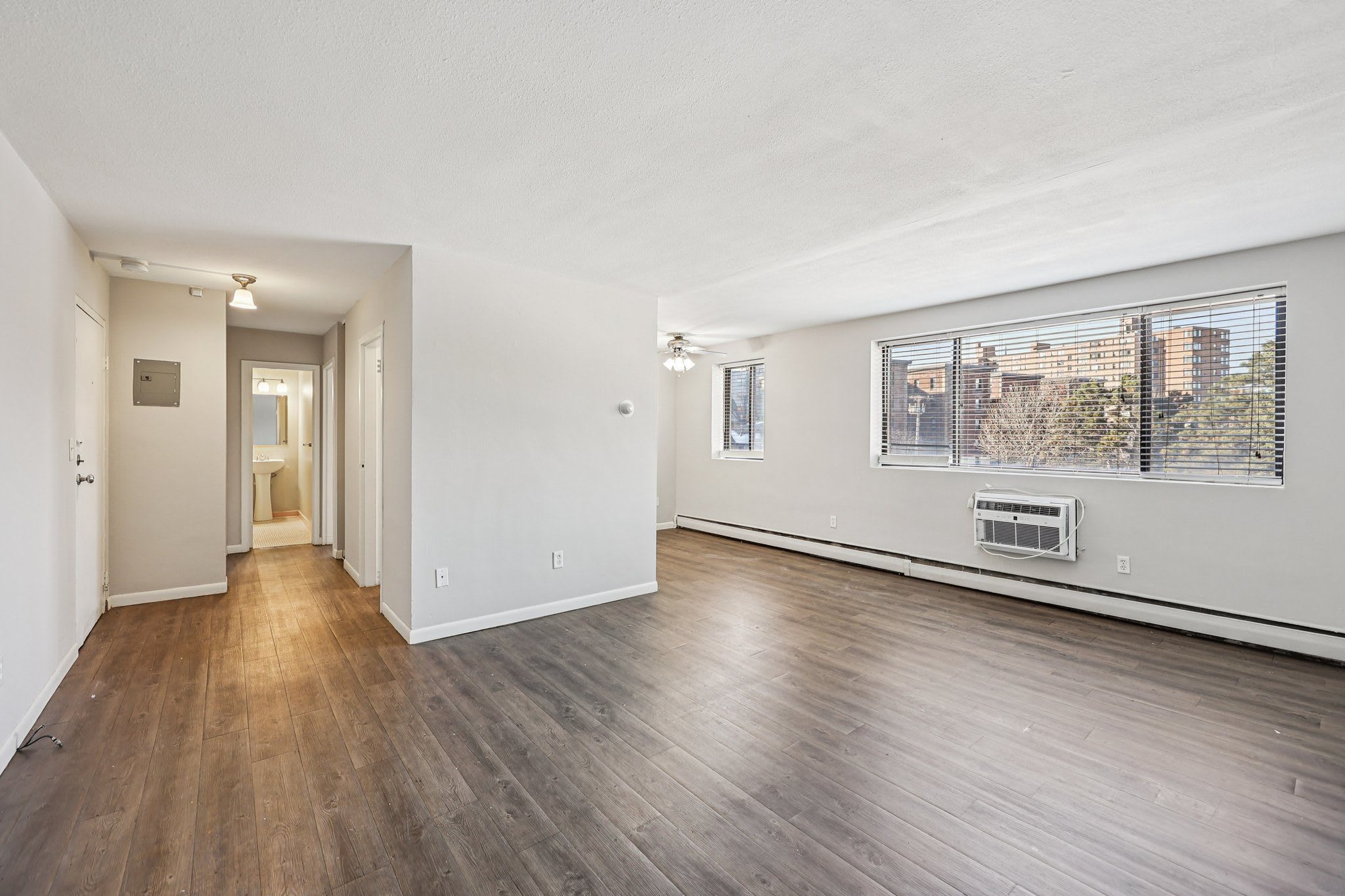 214 Place Apartments – photo 4
