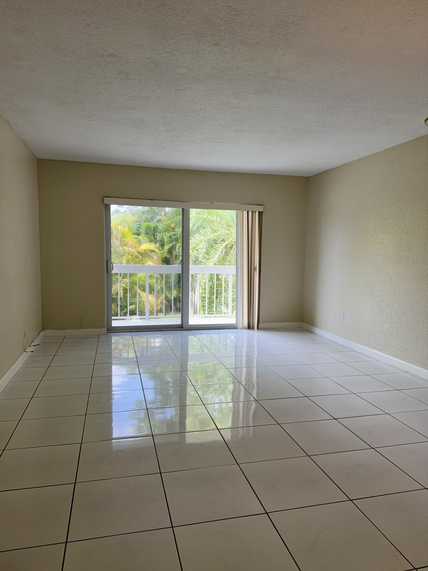 7850 Camino Real – photo 1