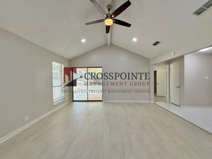 1103 Donna Drive – photo 4