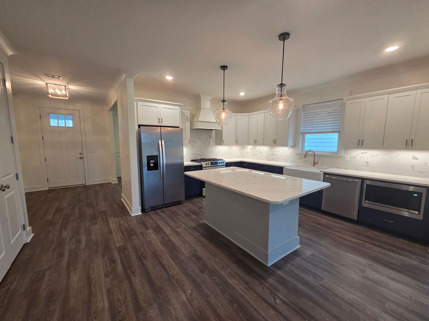 Beautiful Home In The Coveted Amenity Rich Sweet Bay Community 1 2 Off Security Deposit For Active Duty Military – photo 5