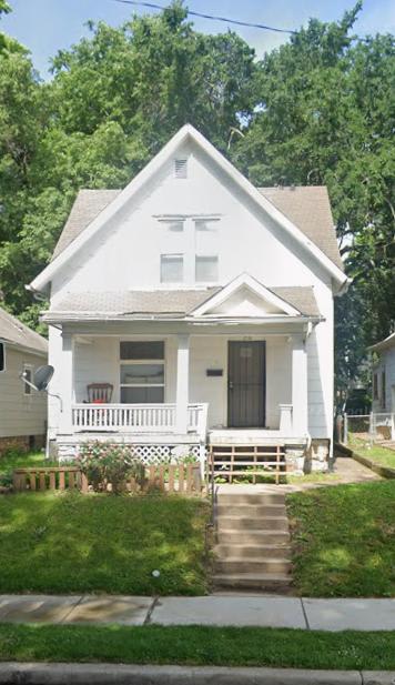 218 Elmwood Ave – photo 1