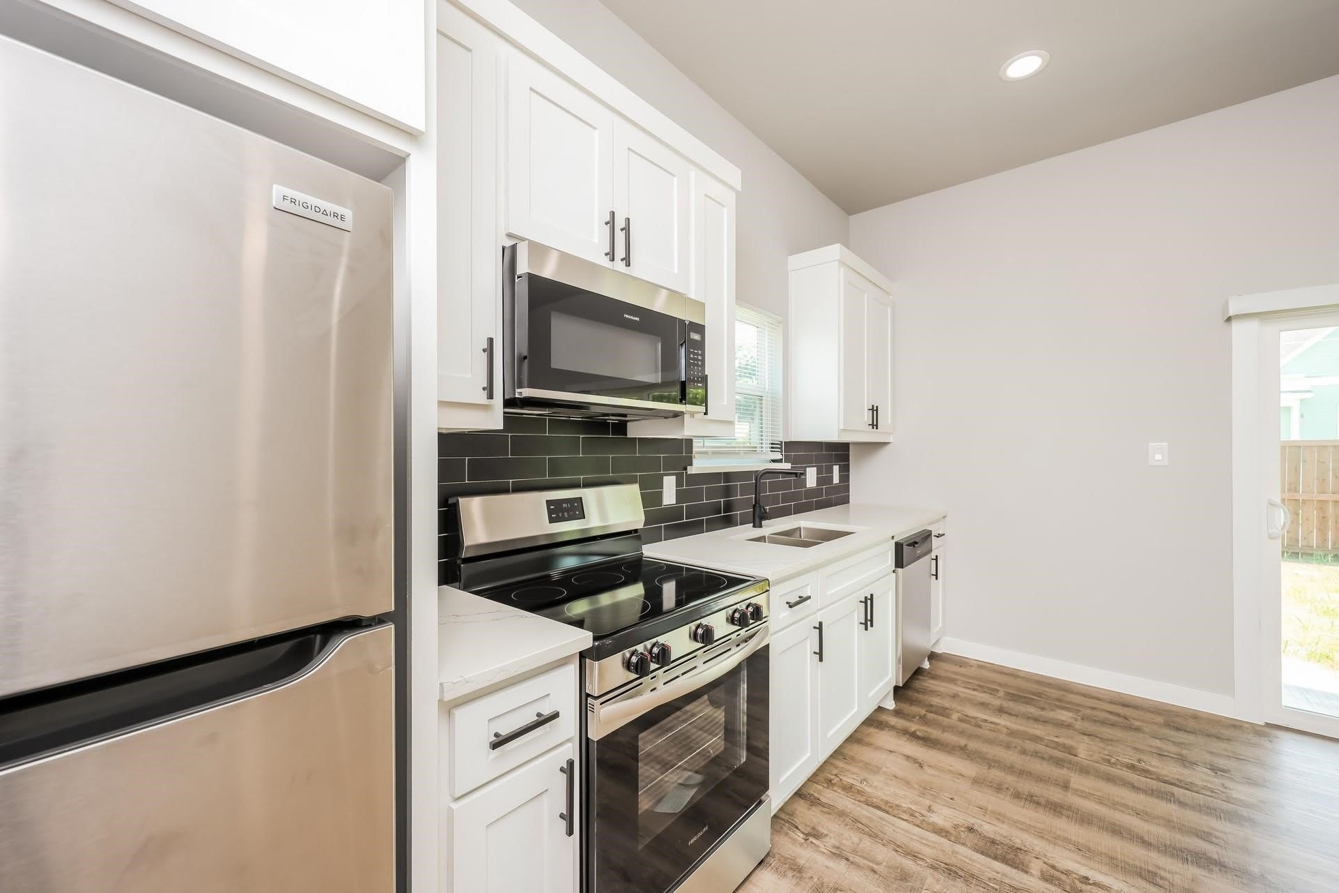 2015 Stuart Street – photo 5