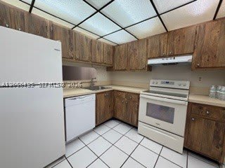 3121 NW 47th Ter – photo 4