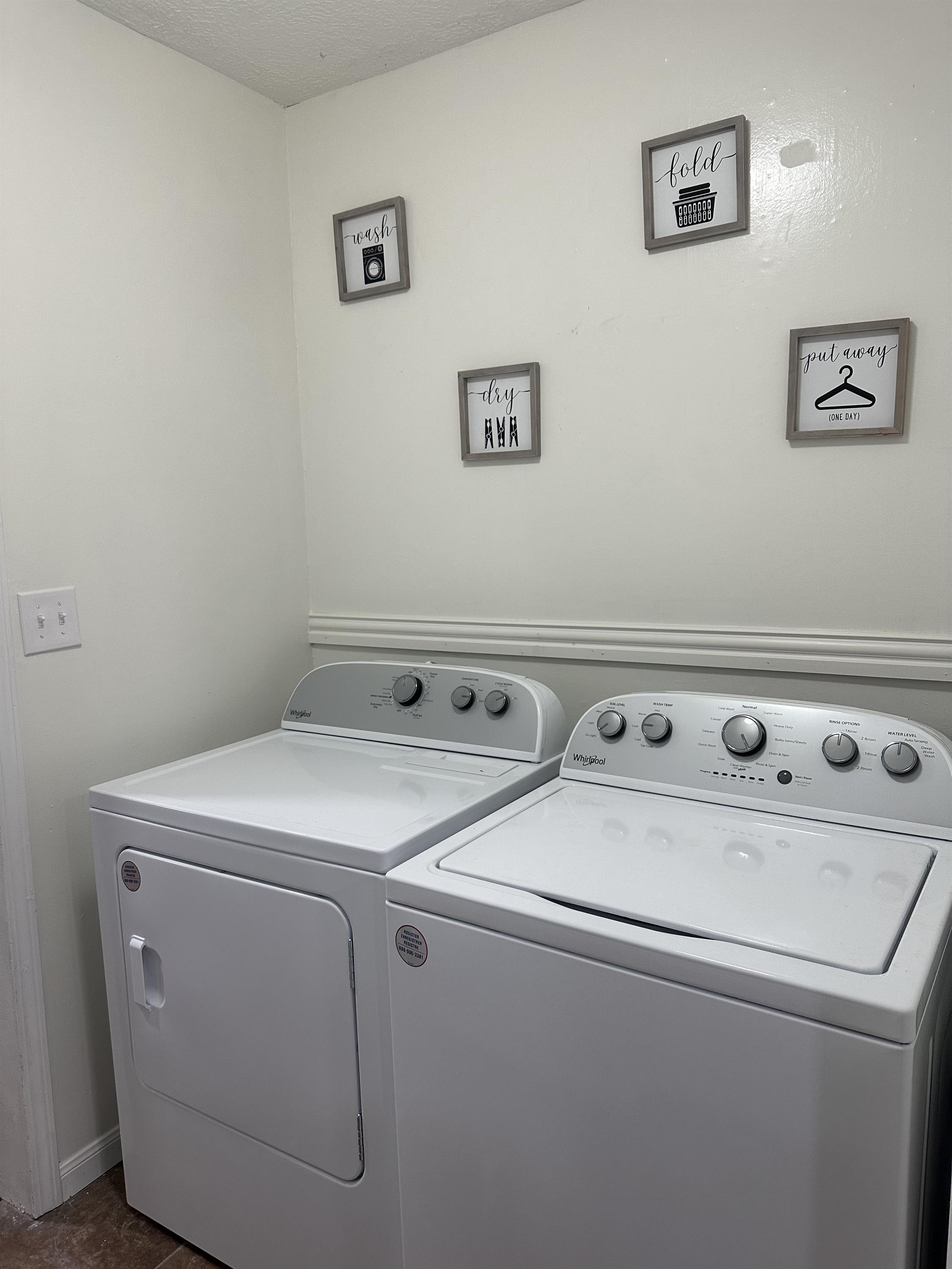 2385 Leonard Road – photo 4