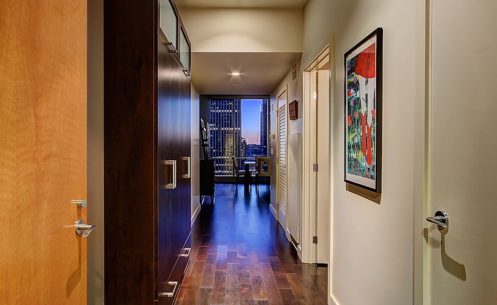 909 5th Ave – photo 5