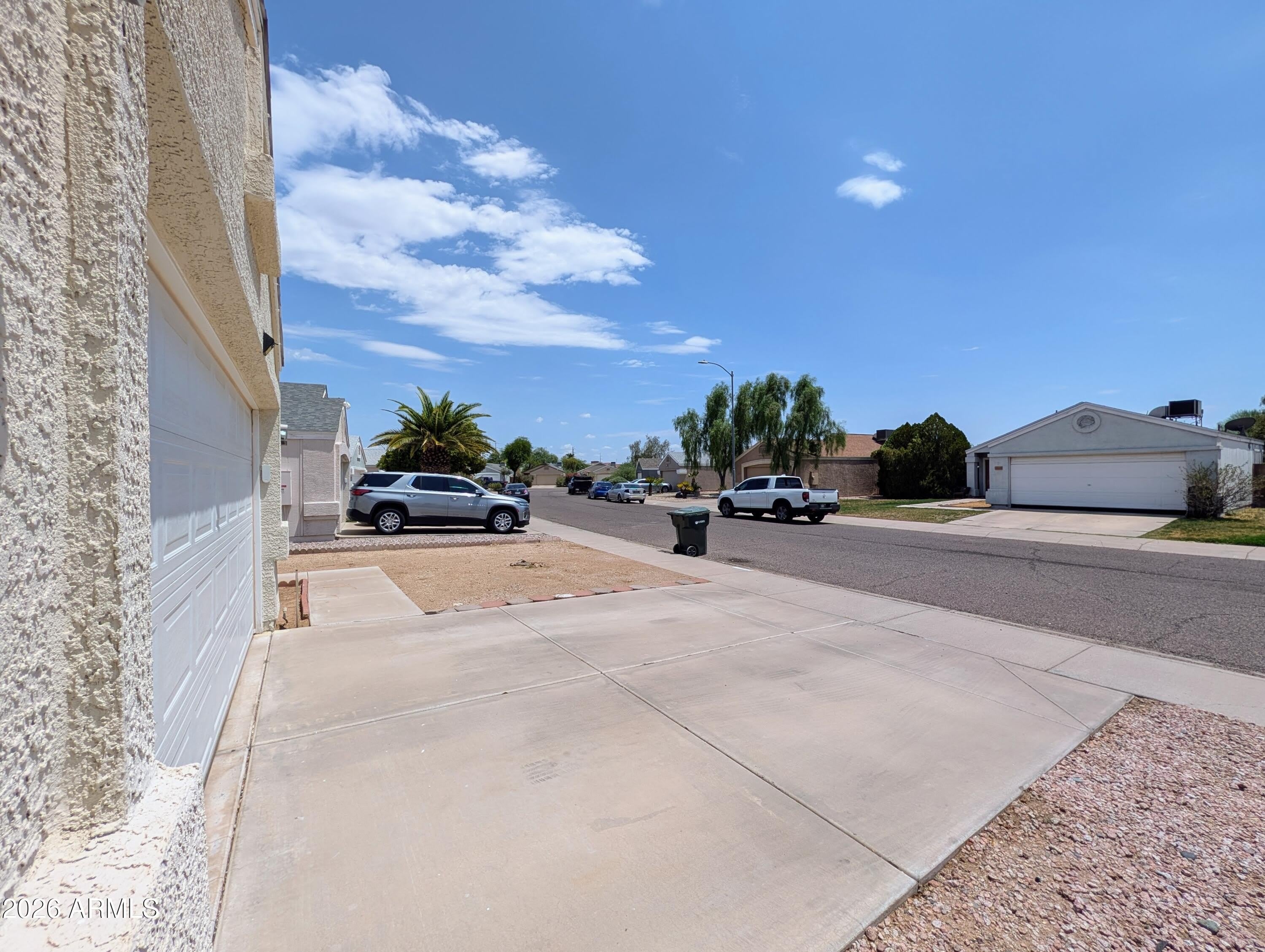 2824 W ANGELA Drive – photo 4