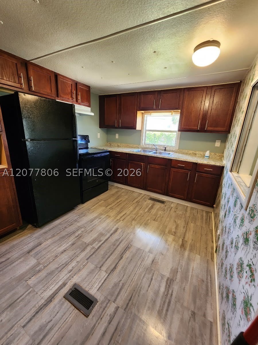 4248 Hibiscus Cir – photo 4