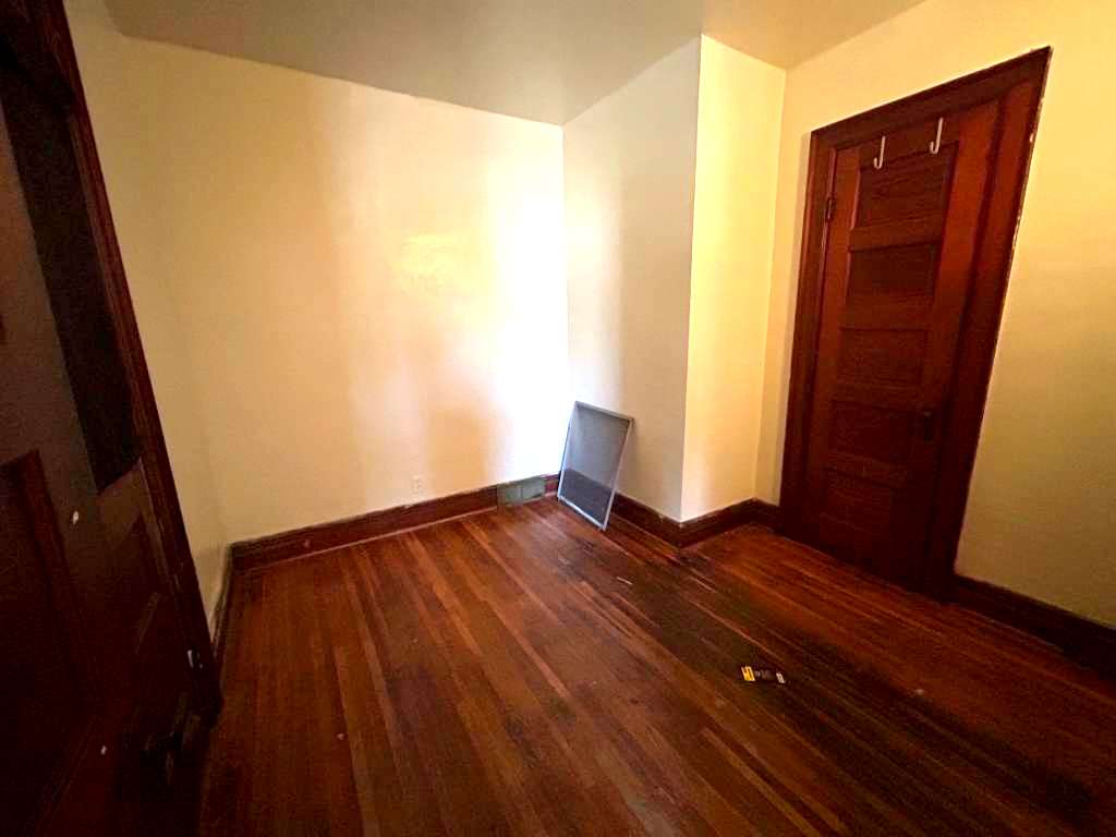 408 Winslow Ave – photo 4