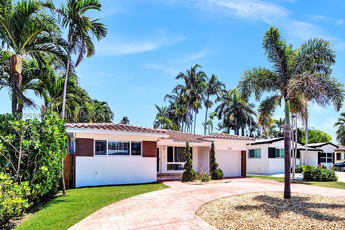 1206 Lincoln St – photo 4