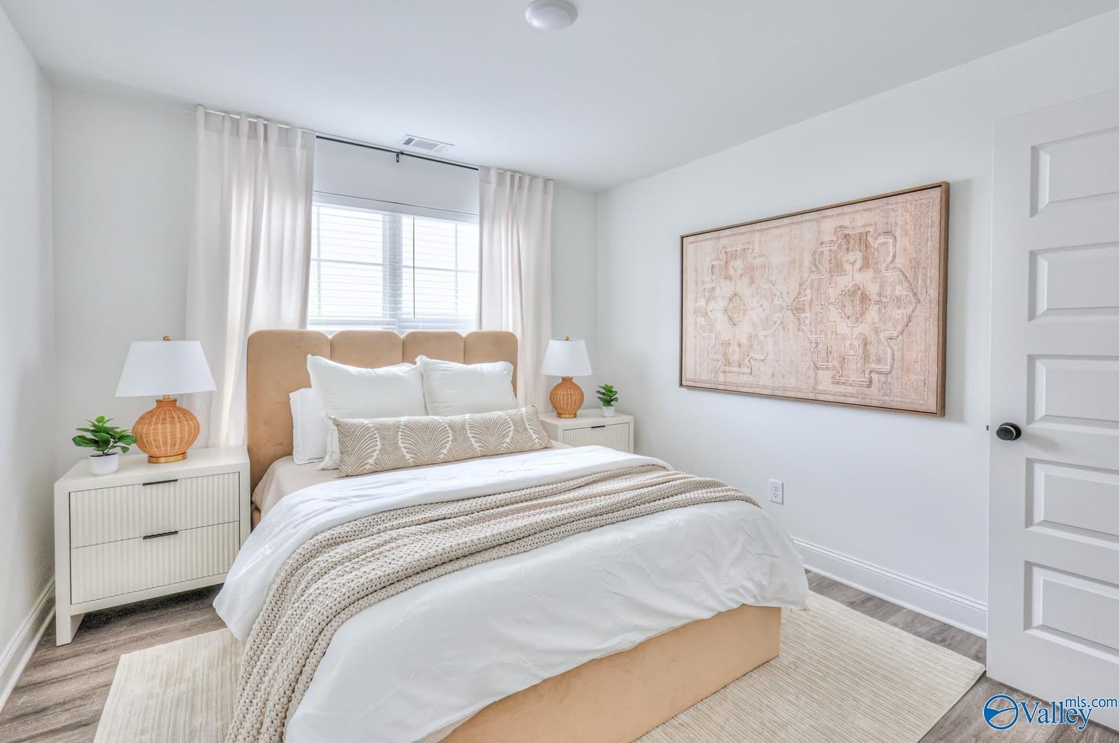 500 Oval Avenue NW – photo 4